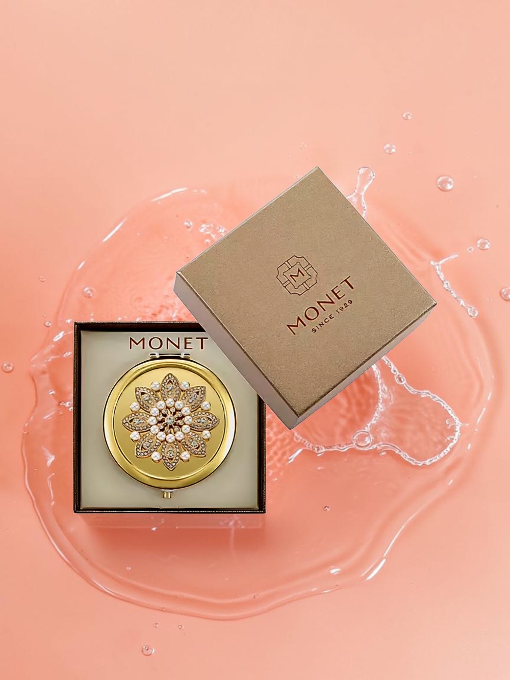 NWT Monet Jewelry Gold Tone Flower & Pearls Snap Compact Mirror with Box 2.75" - Picture 4 of 6